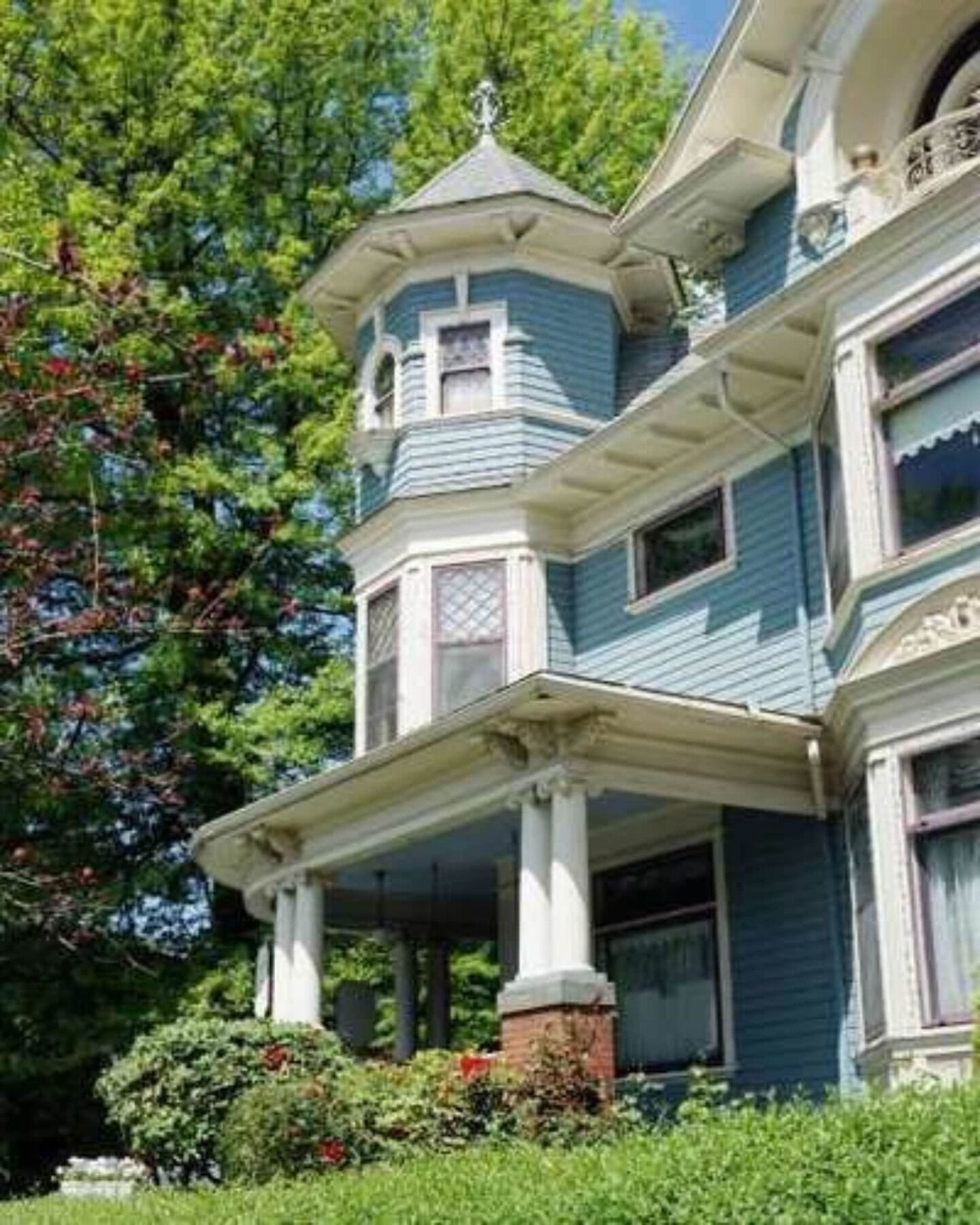 Lion And The Rose Victorian Guest House Portland Exterior photo